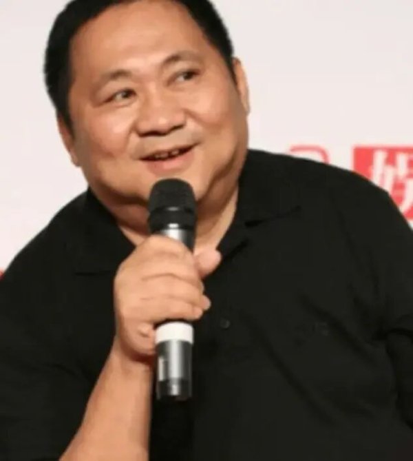 唐山股票配资 吕良伟《跛豪》、张国荣刘德华《新上海滩》导演去世，享年69岁